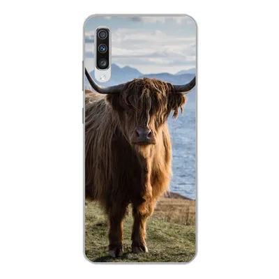 Produktbild von MuchoWow® Handyhülle Schutzhülle Hülle für Samsung Galaxy A70 Schottische Highlander - Bergen - Meer Silikon Softcase Handy Hülle - Schutzhaube