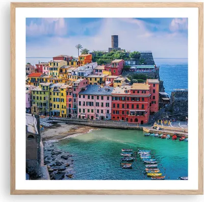 Produktbild von Gerahmtes Poster - Rahmen in heller Eiche - Farben Gebäude Italien - 60x60 cm - Wand Bild - Wanddeko - Wandbilder - Kunstposter - Wandposter - Bilderrahmen - Bilder - Kunstdruck - P2NAC60x60-5015