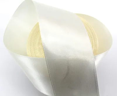 Satijnen Lint 22 m, 50 mm breit, Creme, Geschenkband