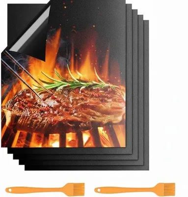 Produktbild von Famanu Grillmatten Set - 5 Stück mit Antihaftbeschichtung - 40 x 33 cm und 2 Backbürsten