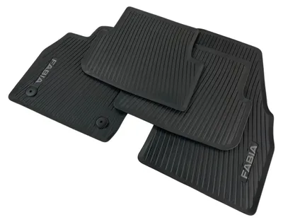 Productafbeelding van Skoda Fabia, 4 rubberen vloermatten, zwart, met logo