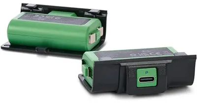 Imagen del producto de PowerA XBPW0119-01, compatible con Xbox Series S y Xbox Series X, batería recargable para mando de juegos, color verde, conexión USB, cable incluido, 1100 mAh