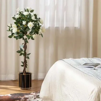 Obrázek produktu pro Umělá květinová dekorace s bílými růžemi