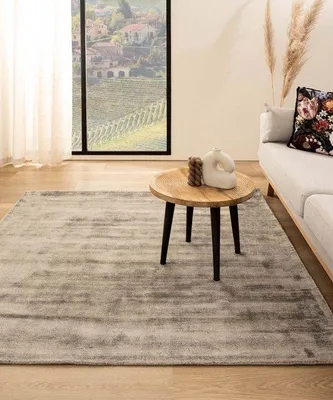 Productafbeelding van Unyqoos® Viscose vloerkleed (vierkant) – Glamour Zilver, 300x300 cm, 3300 g/m², tip-gesneden
