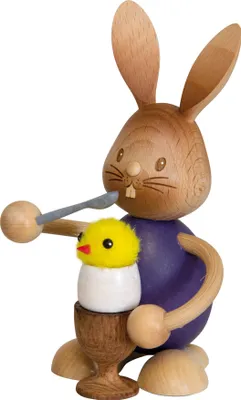 Produktbild von Drechslerei Kuhnert - Dekofigur aus Holz - Hase Stupsi mit Eierbecher - ca. 12cm