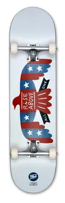 Produktbild von MOB Skateboard Rise 8.0 Complete - Komplettboard 31.875 x 8 Zoll - fertig montiert - Anfänger und Profi Skateboard - Adler Amerika - Weiß