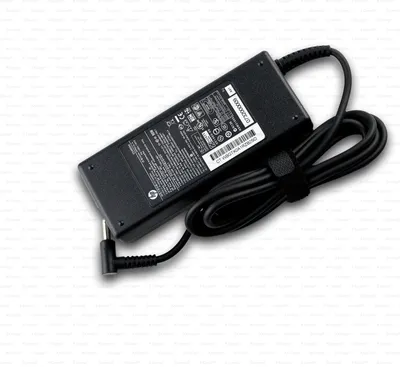 Produktbild von HP 720987-800, Laptop, Drinnen, 65 W, 19.5 V, 3,33 A, Schwarz