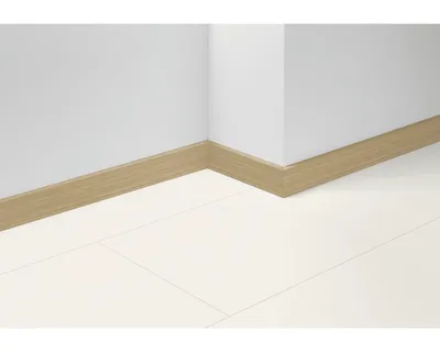 Produktbild von Sockelleiste SL18 Eiche D020 2200 x 70 x 16,5 mm