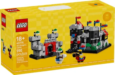 The image shows the packaging of a LEGO Mini Knight's Castle building set.