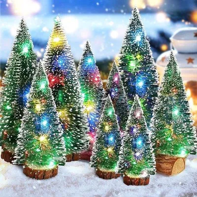 Produktbild von Weihnachtsbaum-Set – Miniatur-Bäume – Dekoration – Mit Schneeeffekt – 9 Stück, 10-20 cm – Grün