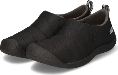 Produktbild von KEEN Howser II 1023997 (45/triple black)