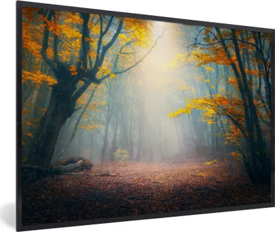 Produktbild von MuchoWow® Gerahmtes Poster Wald - Nebel - Herbst 90x60 cm - Poster mit Schwarzem Bilderrahmen Wandposter Rahmen Foto Bilder - Fotorahmen - Foto-Plakat
