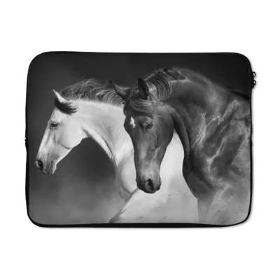 Produktbild von MuchoWow® Laptop Hülle 15 Zoll Pferde - Tiere - Schwarz - Weiß - Porträt Laptoptasche - Laptoptasche - Sleeve - Rundum-Schutz