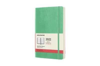 Immagine prodotto di Moleskine, calendario giornaliero per 12 mesi, 2022, formato grande/A5, 1 giorno = 1 pagina, copertina morbida, colore verde ghiaccio