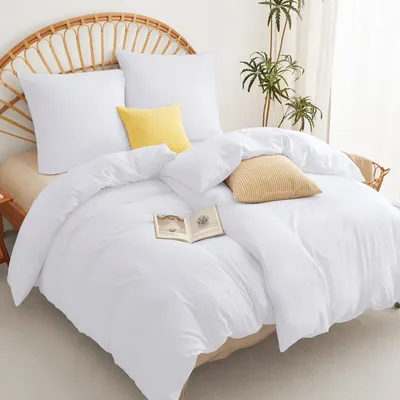 Produktbild von WAVVE Bettwäsche Weiß 135x200 4teilig - 2 Bettbezüge 135 x 200 cm mit 2 Kissenbezüge 80x80 cm,  Bettwäsche-Sets Weiss aus Mikrofaser mit Reißverschluss Weich