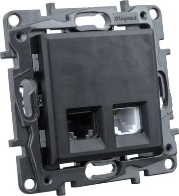 Image de Prise informatique RJ45 + prise téléphonique RJ11 noire Niloe Step
