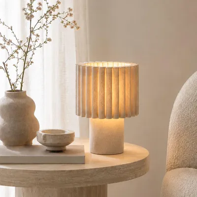 Produktbild von Milton & Oldbrook Tischlampe Galati Beige