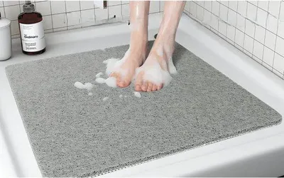 Obrázek produktu pro Šedá PVC sprchová podložka 60 x 60 cm s masážními vzduchovými kroužky a odtokovými otvory