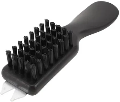 Image de Azomor : une brosse portable et polyvalente pour un nettoyage et un entretien efficaces