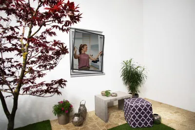 Produktbild von Primaster Fliegenschutz-Teleskopfenster 130 x 150 cm anthrazit/anthrazit kürzbar
