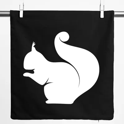 Produktbild von Huuraa Kissenbezug Eichhörnchen Silhouette 40x40cm Black Baumwolle Dekokissenbezug Geschenkidee