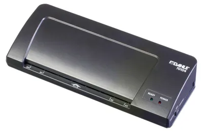 Produktbild von Dahle 70104, 23 cm, Kalt-/Warmlaminator, 5 min, 250 mm/min, 0,5 mm, A4