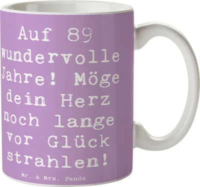 Produktbild von Mr. & Mrs. Panda Tasse Spruch 89. Geburtstag - Lavendeltraum - Geschenk, einzigartiger, Keramiktasse, Trinkbecher, Kaffeebecher, haferl, kaffeetasse bedruckt, Alter