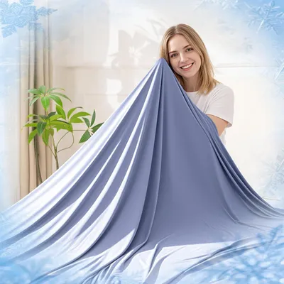 Produktbild von Kühlende Decke, Doppelseitige Kühldecke mit Japanischen Q-Max >0,45 Arc-Chill Fasern, Leichte und Atmungsaktive Sommerdecke für Sofa, Reisen und Camping 127 x 152 cm, Struktur-Blau