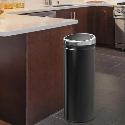 Produktbild von SUGIFT automatischer Abfalleimer, Sensor Mülleimer 50 L, Infrarotsensor, Kücheneimer rostfreier Stahl  |  Schwarz  |  30,5 x 30,5 x 81,5 cm