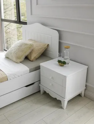 Obrázek produktu pro Noční stolek Moderní design Dvě zásuvky Ložnice Pokoj pro hosty Stylový