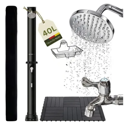 Produktbild von NovaTerra Solardusche 40L schwarz mit Bodenelement aus WPC Höhe: 2,26 m