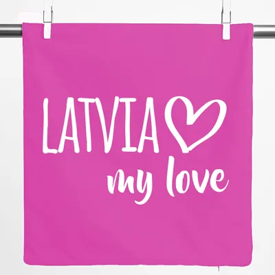 Produktbild von Huuraa Kissenbezug Latvia my love 40x40cm Fuchsia Baumwolle Dekokissenbezug Geschenkidee