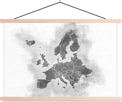 Produktbild von MuchoWow® Textilposter Karte von Europa - schwarz und weiß 60x40 cm mit holzfarbenen Rahmen - Bilder