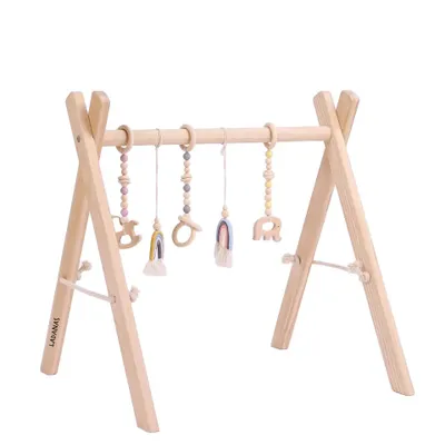 Produktbild von Ladanas Spielbogen Baby Holz inkl. 5 Spielzeugen – Stabiler & Klappbares Spieltrapez
