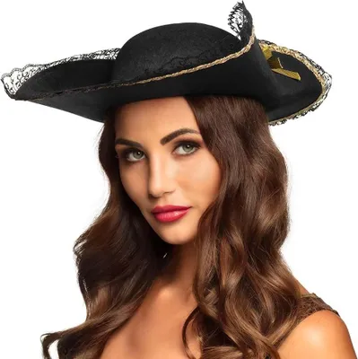 Productafbeelding van Famanu Piratenhut voor volwassenen - Zwart en goud, ideaal voor themafeesten en carnaval