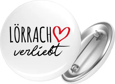 Produktbild von Huuraa Button Lörrach verliebt 25mm rund mit Sicherheitsnadel Ansteckbutton Geschenkidee