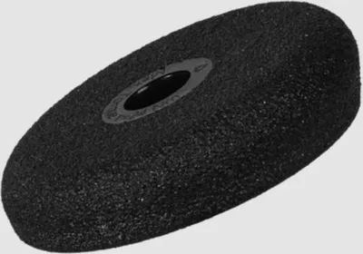 Schwarzer System-Klettergriff von Greenholds; ovaler Form mit zentralem Loch; geeignet für Kletterwände.