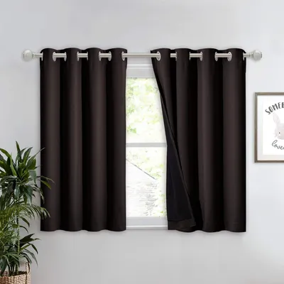 Obrázek produktu pro Tepelně izolační zatemňovací závěs 132,1 x 114,3 cm, dvouvrstvý, na okna, do sklepa (hnědý, 1 ks)