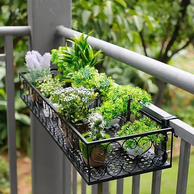 Obrázek produktu pro Železný balkonový stojan, stojan na květiny, závěsný květináč, balkon, 60 x 20 x 12 cm, nerezavějící, dekorativní