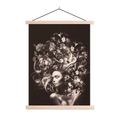 Produktbild von MuchoWow® Textilposter Blumen - Frau - Natur 60x80 cm mit holzfarbenen Rahmen - Wandbild