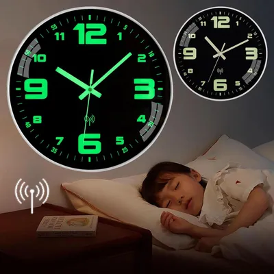 Produktbild von Leuchtend Wanduhr Funkuhr Kinderzimmer Uhr Ohne Tickgeräusche Vintage Hängeuhr