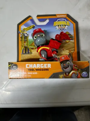 Produktbild von Rubble & Crew – Spielfigur mit Rucksack mit Bauwerkzeug zum Spielen und Sammeln - sortiert, Zufallsaufwahl, 3 Jahr(e), Grau, Rot