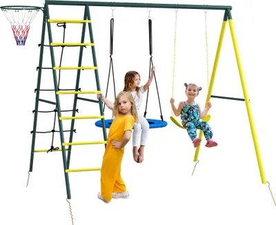 Zdjęcie produktu dla Zestaw huśtawek dla dzieci Outsunny, zestaw huśtawek 4 w 1 z 2 huśtawkami, koszem do koszykówki, drabinką wspinaczkową, huśtawką ogrodową dla dzieci w wieku 3-8 lat, stalowy, żółty