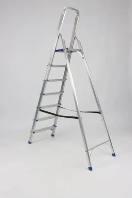 Produktbild von Greenbite Aluminium Stehleiter 7 Stufen – 150kg, klappbar