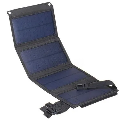 Image de Petit chargeur solaire de 20W, 5V, portable, avec une puissance de sortie élevée, idéal pour une utilisation en extérieur, solution de recharge mobile, design noir, conçu pour charger les téléphones portables.
