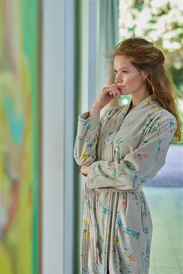 Produktbild von Pip Studio Les Fleurs Bademantel Khaki L