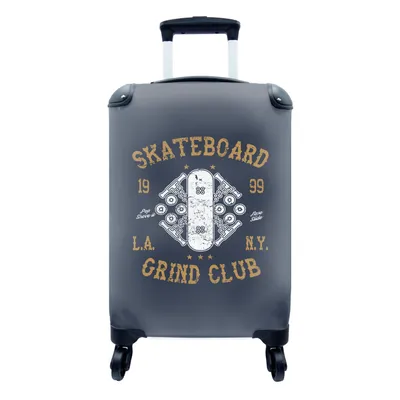 Produktbild von MuchoWow® Koffer Handgepäck Trolley Rollkoffer Kleine Reisekoffer mit 4 Rollen - Skateboard - Retro - Zitat - Cabin Size < 55x40x23 cm & 55x40x20 cm - Fotokoffer - Kabinenkoffer - Boardgepäck - Reise-Box - Reisekoffer - Reisegepäck - Koffer mit Bild - Trolley für Kinder