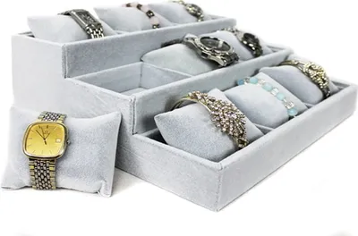 Produktbild von Schmucktreppe Uhrenständer Juwelier Display 3 Ebenen 9 Uhrenkissen grau