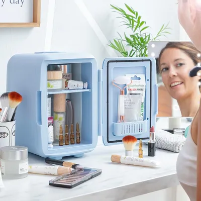 Produktbild von Mini-Kosmetik-Kühlschrank Frecos InnovaGoods