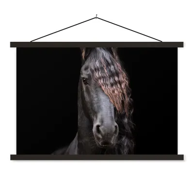 Produktbild von MuchoWow® Textilposter Pferde - Friesisch - Mähne - Schwarz - Tiere 90x60 cm mit schwarzem Rahmen - Aufhängungssatz